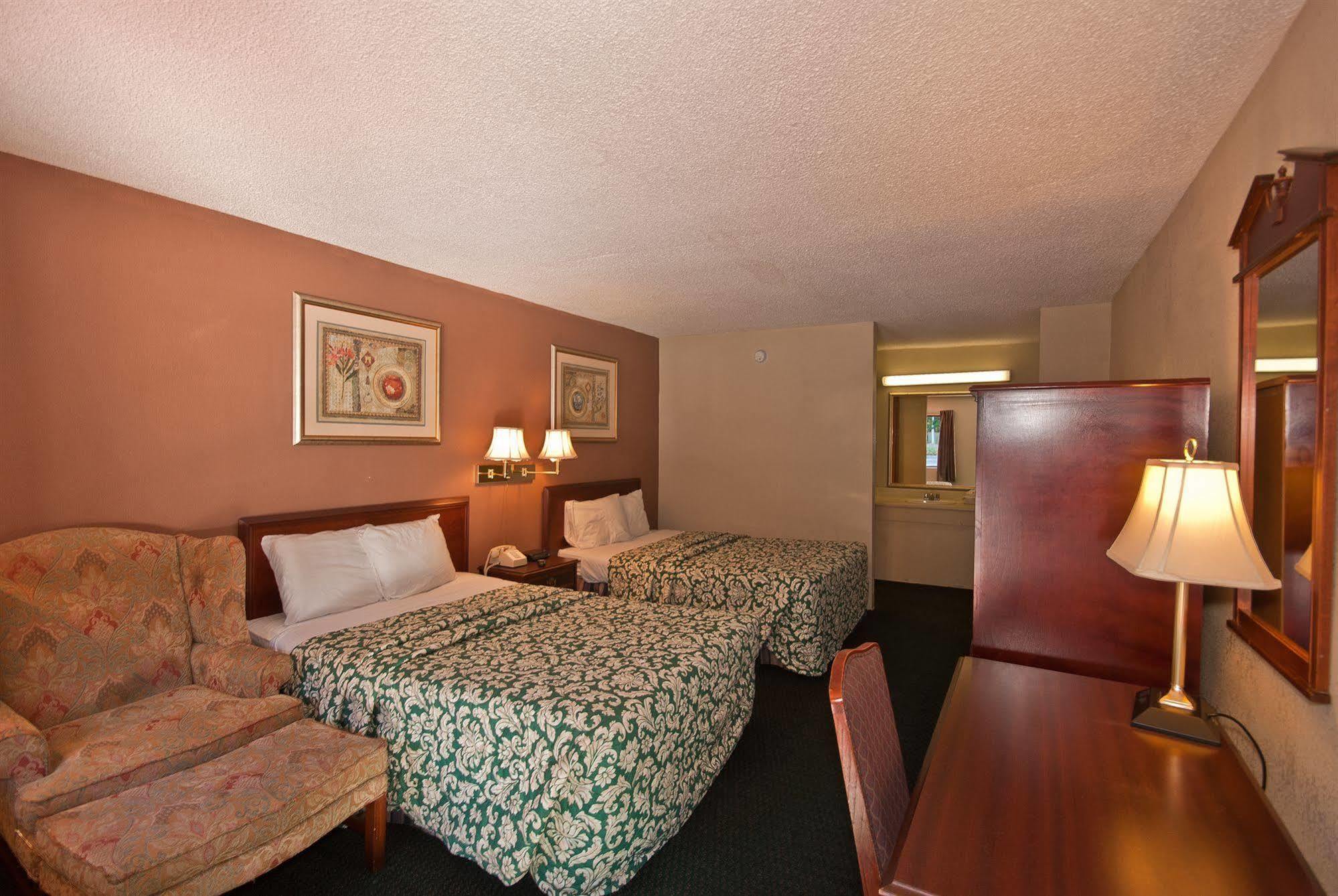 Motel Country Hearth & Marietta Smyrna