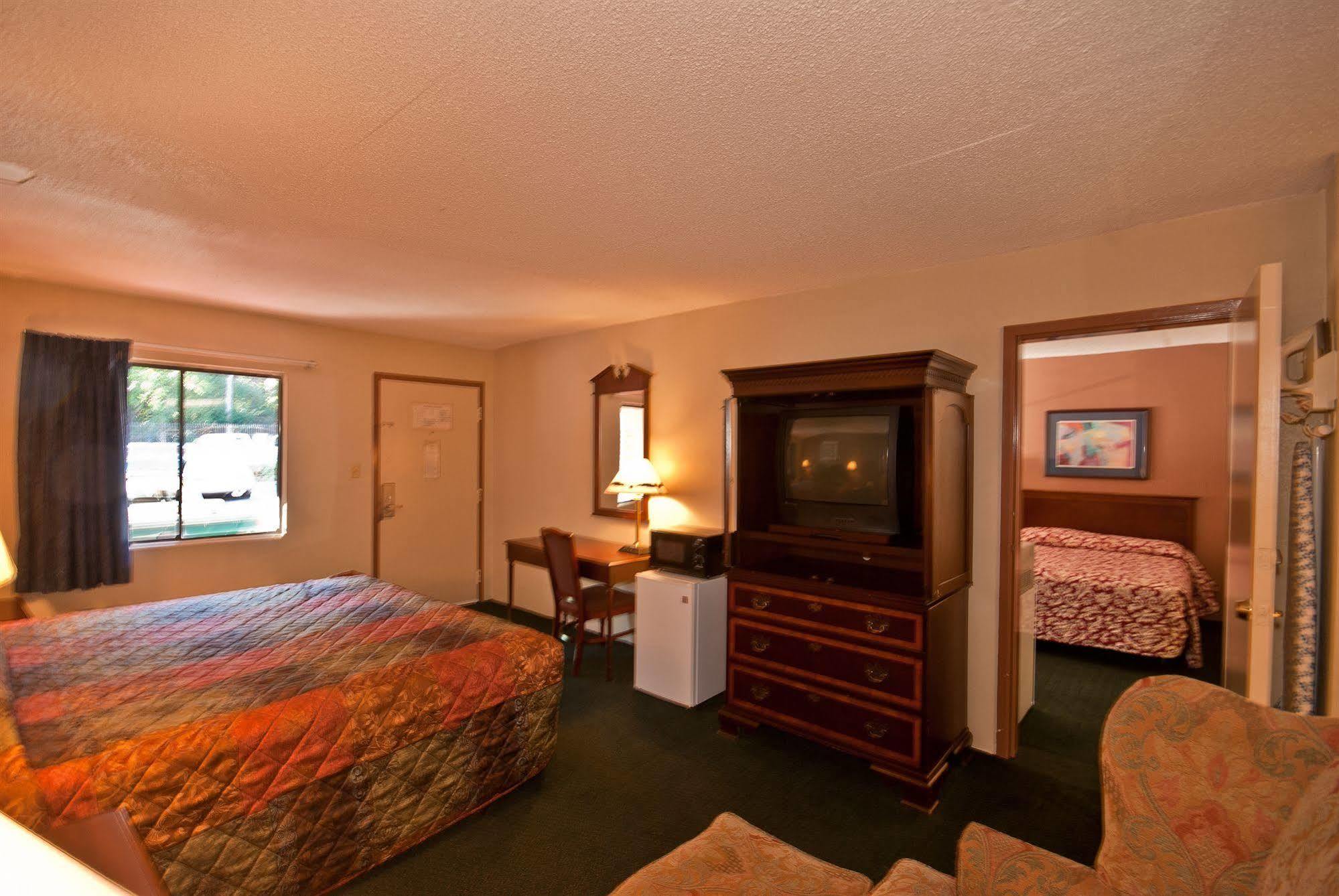 Motel Country Hearth & Marietta Smyrna