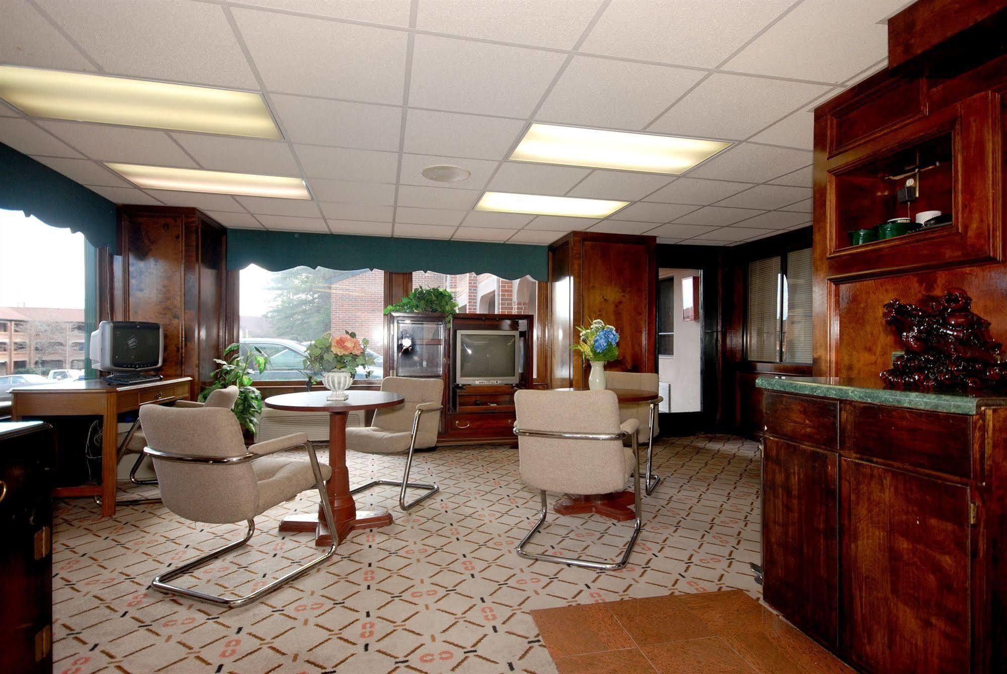 Country Hearth & Marietta 2* Smyrna